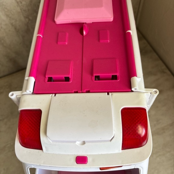 Mattel Barbie Ambulance Vehicle Play set Care Clinic Lights Sound Hospital - Picture 3 of 17